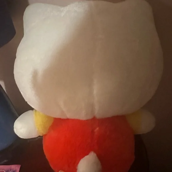 Hello Kitty Plush - Picture 3 of 3